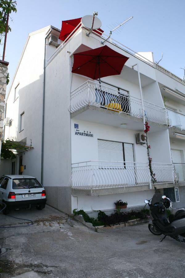 Rooms And Apartments Kurtovic Donji Seget Exterior foto